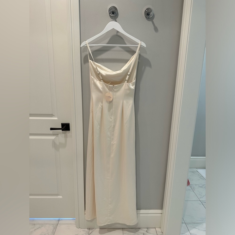 Camilla Coelho dress. High quality silk. Beautiful off white color.